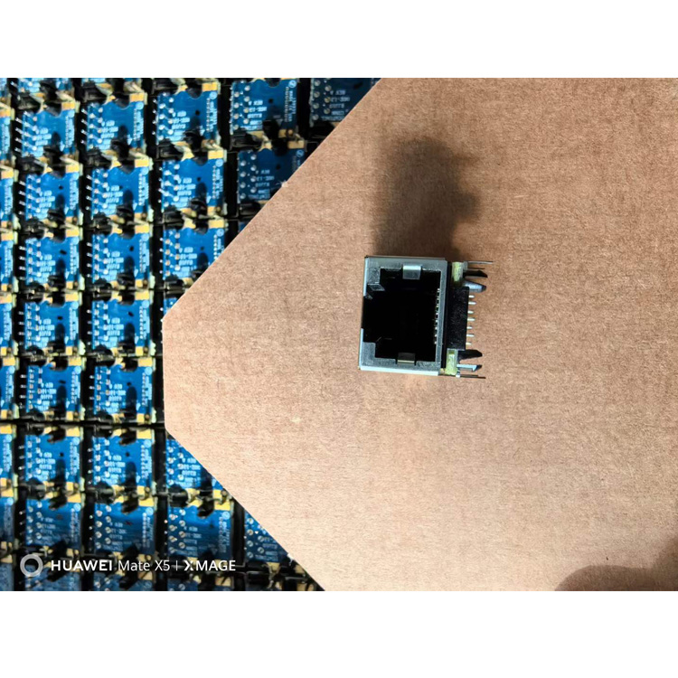 好消息！原廠RJ45接口插座現(xiàn)貨充足專用于DSX-CHA804S模塊